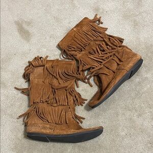 Minnetonka Fringe Suede Boots